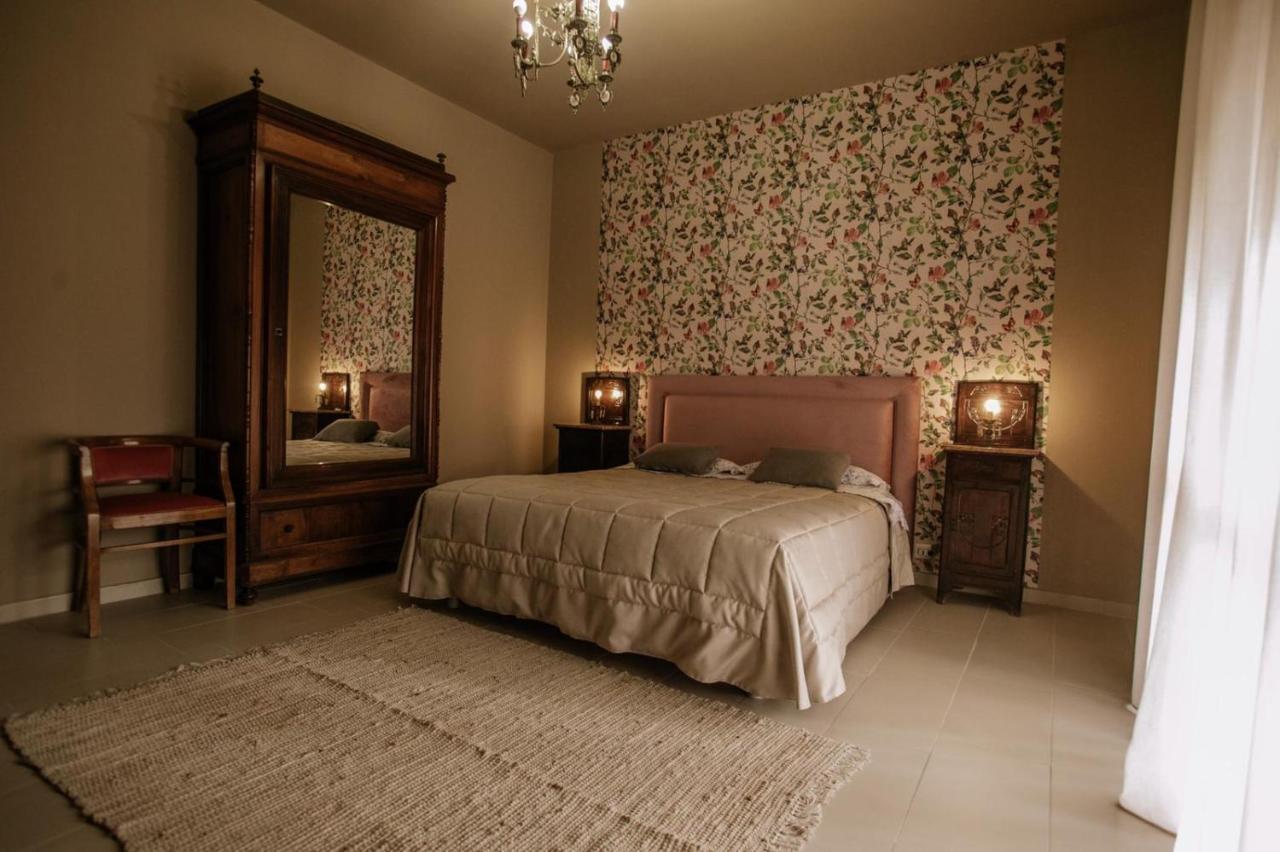 Bed & Breakfast Ca'du Lin - Jacuzzi Cisterna dʼAsti